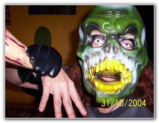 MJ & her severed hand Halloweena 31st Oct 2004